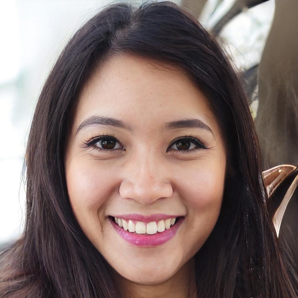 Pim Saetang, Financial Education Director