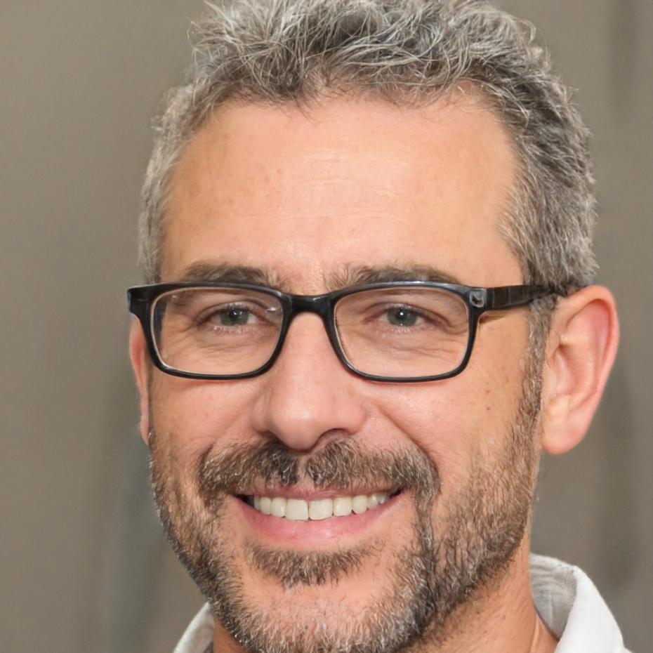 Portrait of Rolf Schneider, CEO